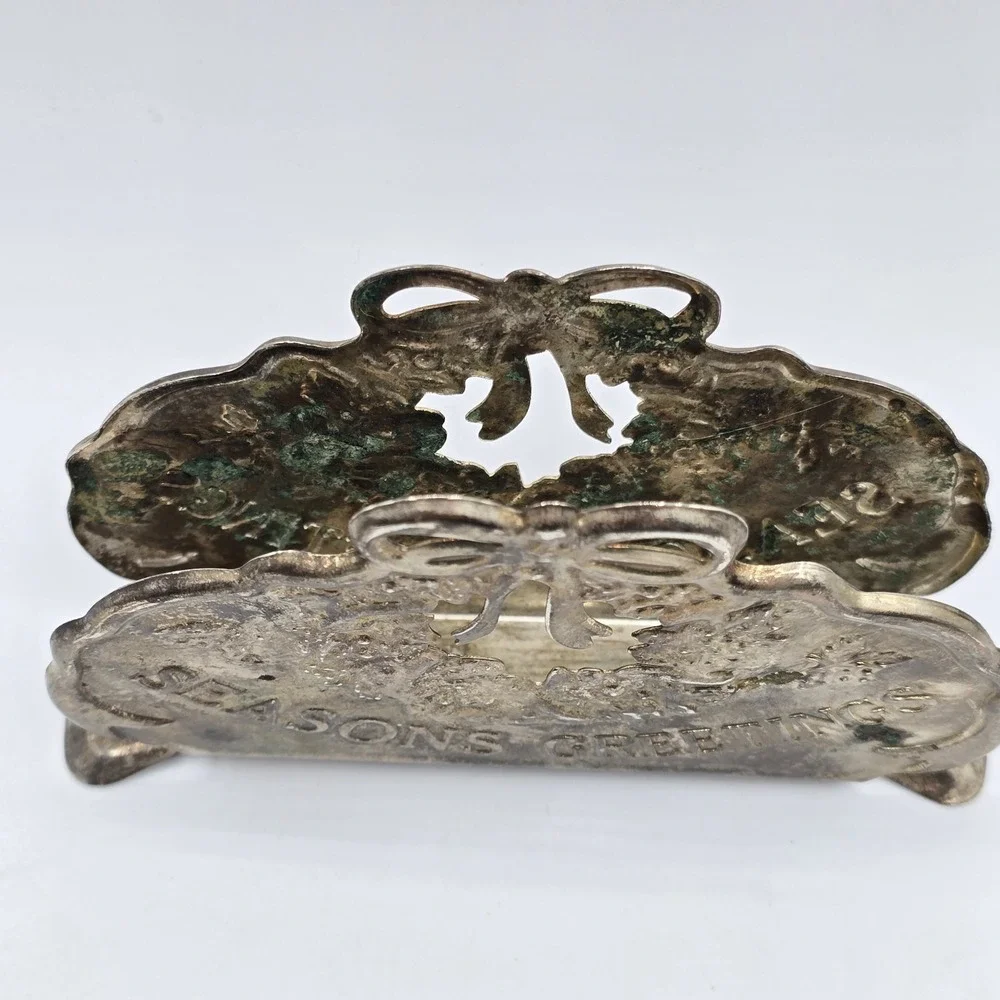 Silverplate‎ Christmas Card Holder Wreath Design 